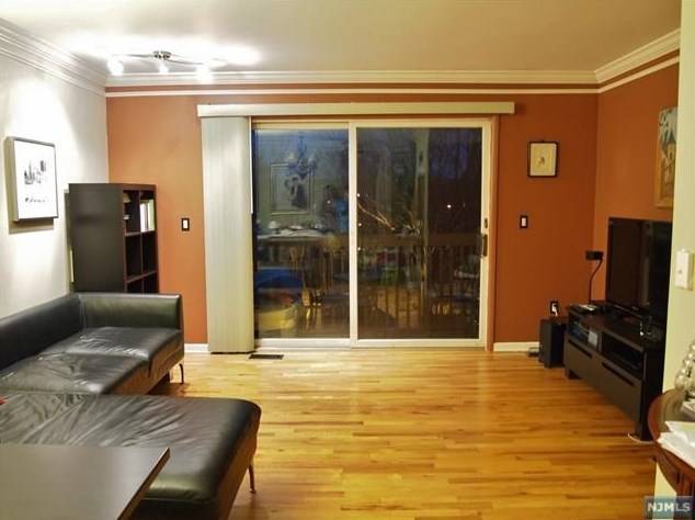 6 Essex St #h41, Belleville, NJ 07109