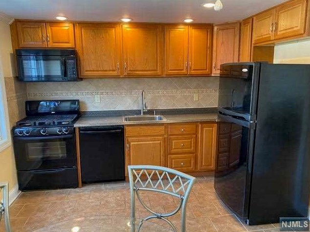 114 Darwin Ave, Rutherford, NJ 07070