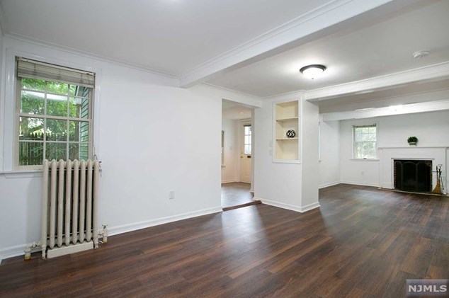 39 Depeyster Ave, Tenafly NJ  07670-2207 exterior