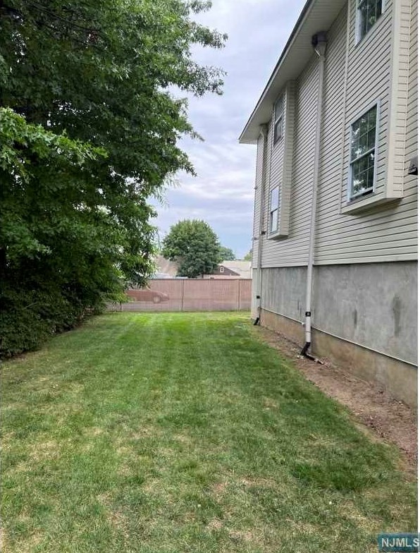 150 Grand Ave Apt 1b, Hackensack, NJ