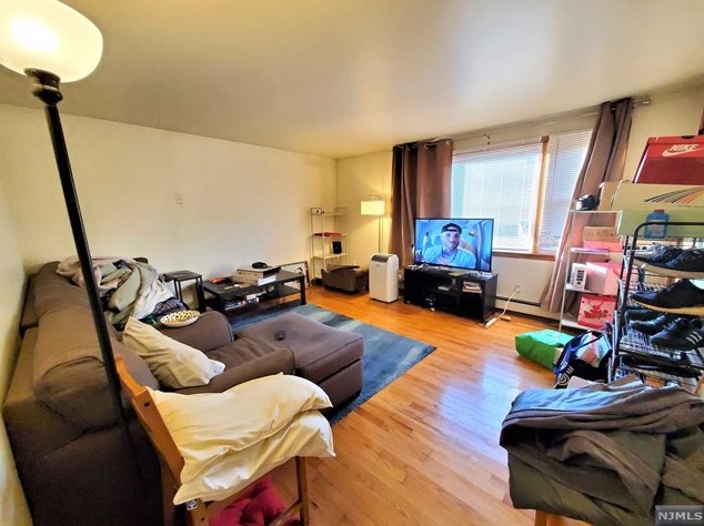 421 5 Scott Mobus Pl #2, East Newark, NJ 07029