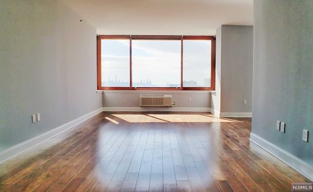 100 Old Palisade Rd #2909, West Fort Lee, NJ 07024
