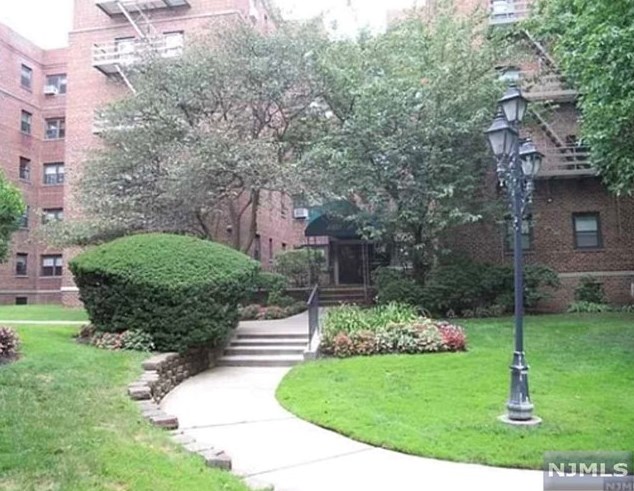 2337 Hudson Terrace #e-19, West Fort Lee, NJ 07024
