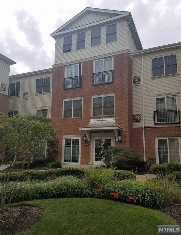 2110 The Plaza #2110, Tenafly, NJ 07670