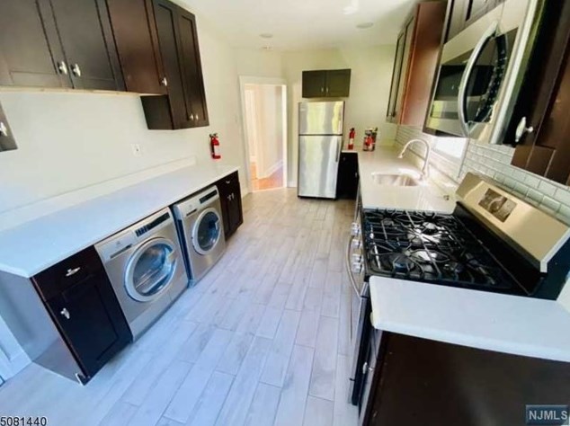 10 Willowdale Ave #2, Montclair, NJ 07042