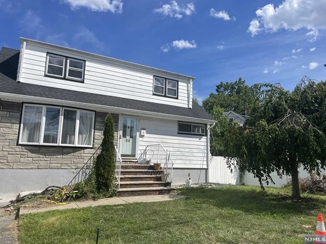 66 John St, Little Ferry NJ  07643-1829 exterior