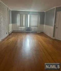 135 S Main St, Lodi, NJ 07644