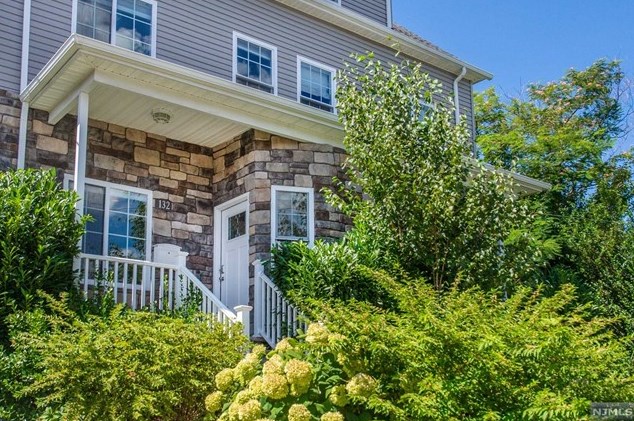 132 N Fullerton Ave #b, Montclair, NJ 07042