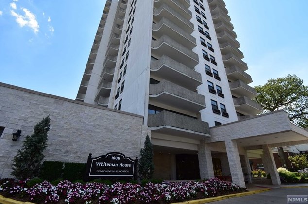1600 Center Ave, West Fort Lee, NJ 07024-4731