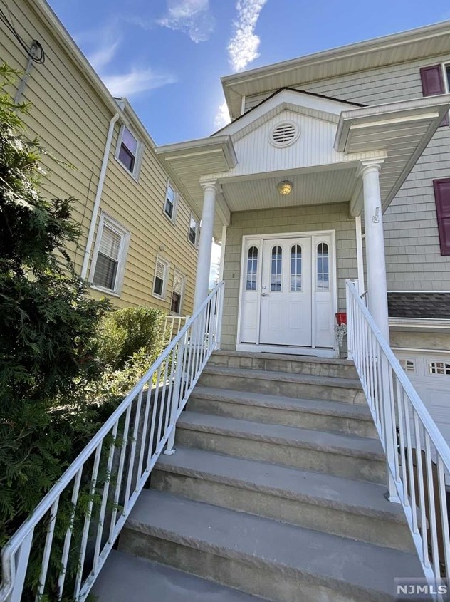 19 Willie St, Paterson, NJ 07508