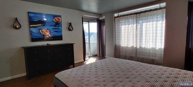 364 Palisade Ave, Cliffside Park NJ  07010-2778 exterior