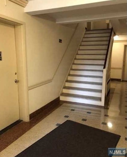 3060 Edwin Ave #1a, West Fort Lee, NJ 07024