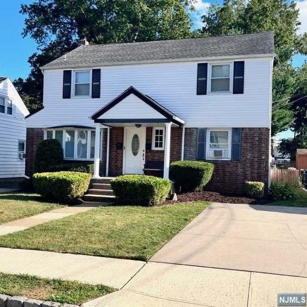 62 Reid Ave, Bergenfield, NJ 07621