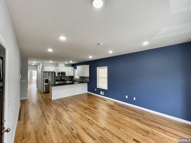 519 Cross St #1, East Newark, NJ 07029