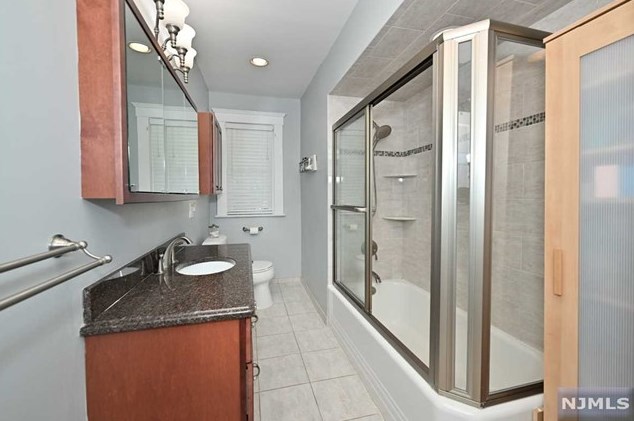 67 Demarest Ave, Hillsdale NJ  07642-2856 exterior