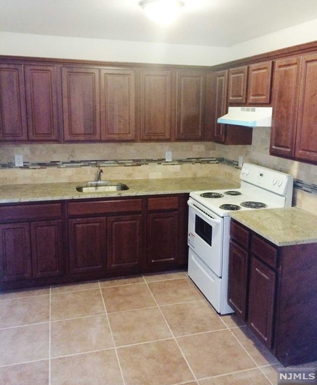 150 Summit Ave #6-b, Cliffside Park, NJ 07010