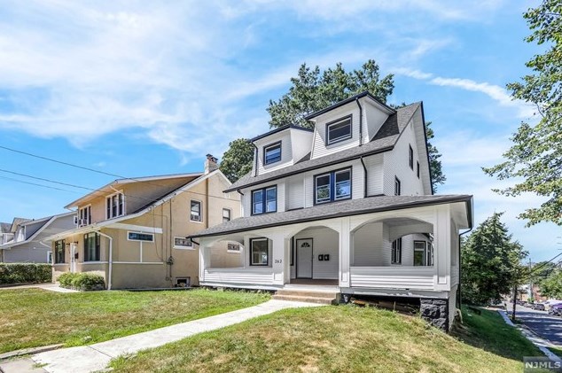 262 Summit Ave #2, Bogota, NJ 07603