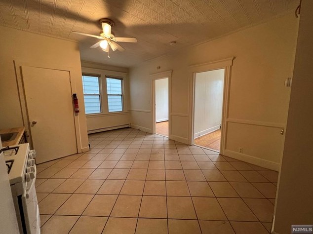 68 Macarthur Ave #1, Outwater, NJ 07026