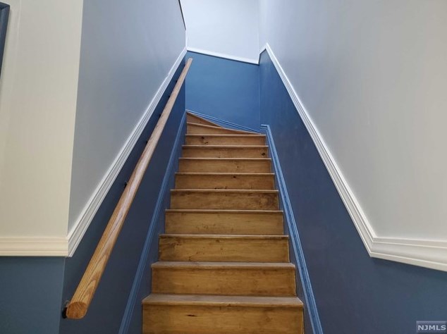 5408 Hudson Ave, West New York, NJ 07093