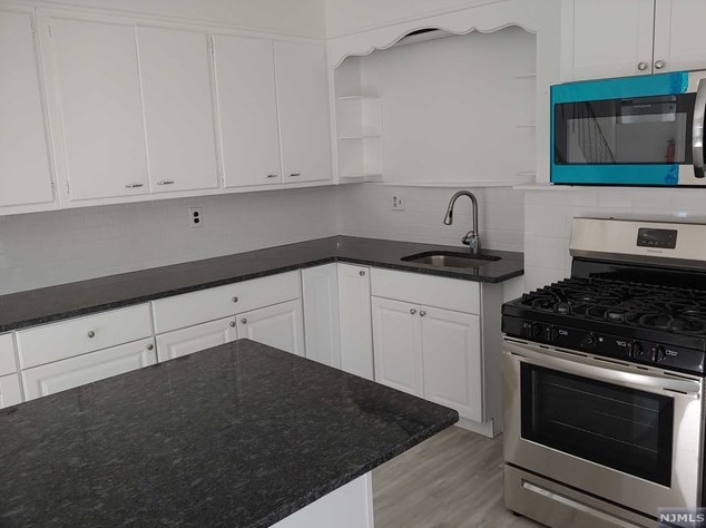 296 Preakness Ave, Paterson, NJ 07502