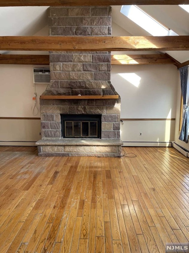 541 Westminster Pl, Lodi, NJ 07644