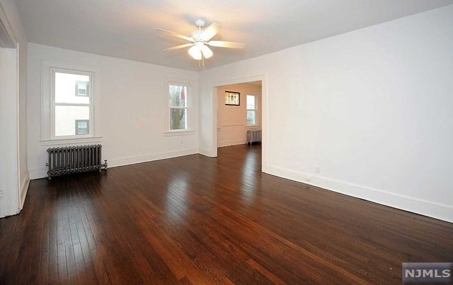 49 Pierce Ave, Midland Pk NJ  07432-1824 exterior