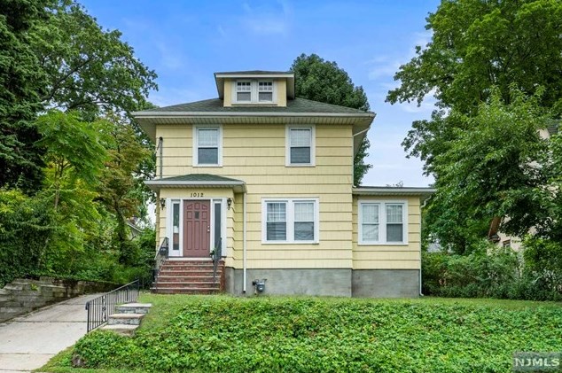 1012 Bergen Blvd, West Fort Lee, NJ 07024