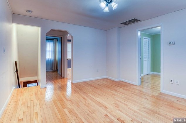 91 Barbara St, Newark NJ 07105-3302 exterior