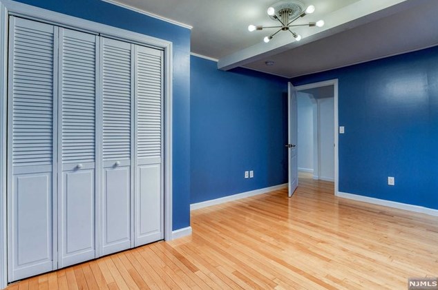 91 Barbara St, Newark NJ 07105-3302 exterior