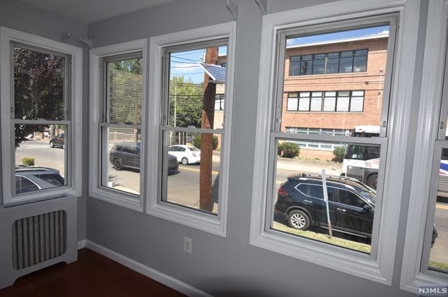 391 Hudson St, Hackensack, NJ 07601