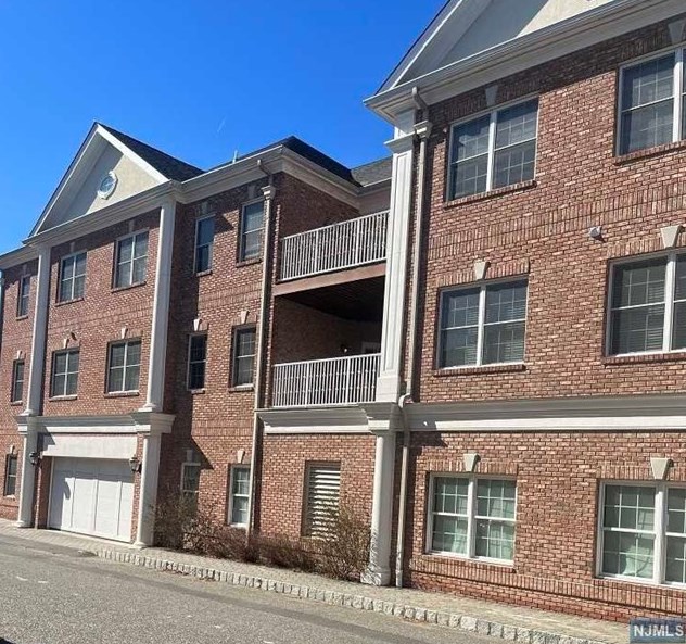 1303 Rio Vista Ln #1303, Rockleigh, NJ 07647