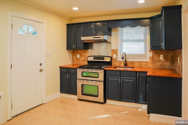 500 W Broadway, Paterson, NJ 07508