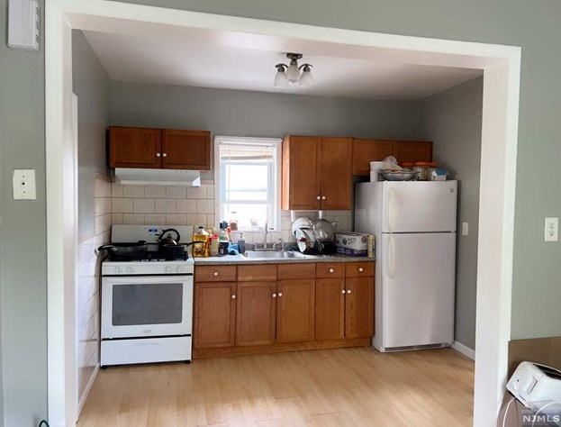 459 Broad St #2, Carlstadt, NJ 07072