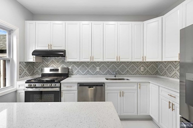 22 Humphrey St #1, Englewood, NJ 07631