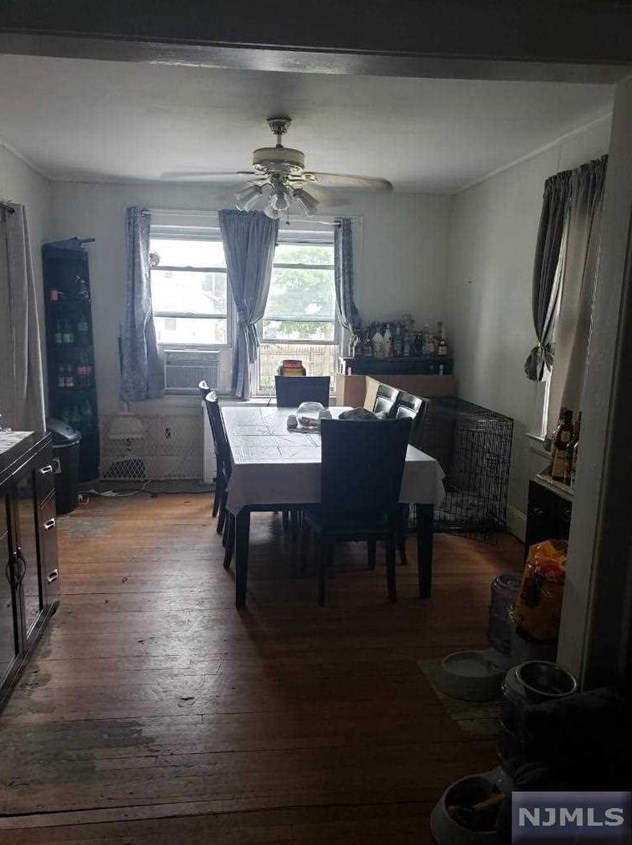 80 Warwick St, East Orange, NJ 07017