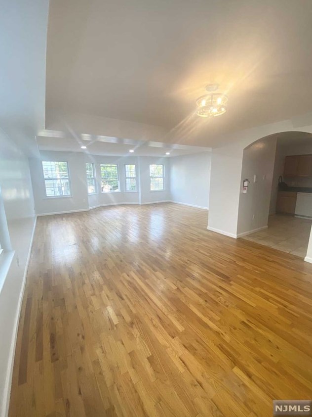 170 N 7th St #2, Newark, NJ 07107