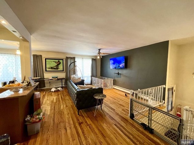 1038 Kingsland Ln, West Fort Lee NJ  07024-1529 exterior