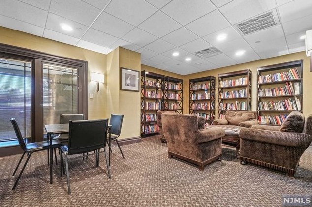 1512 Palisade Ave, West Fort Lee NJ  07024-5308 exterior