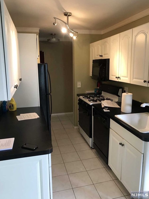 1 River Rd #832l, Nutley, NJ 07110