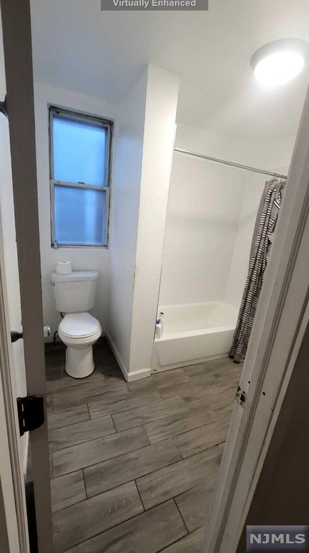 6311 Jefferson St, West New York, NJ 07093