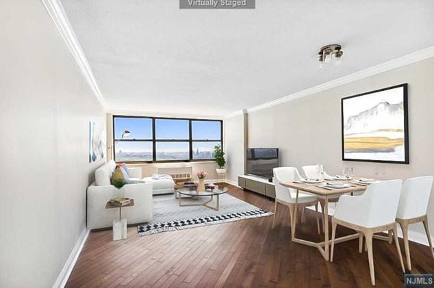7000 Blvd E #49l, West New York, NJ 07093