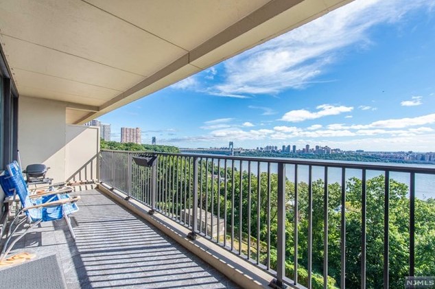 3 Horizon Rd #628, West Fort Lee, NJ 07024