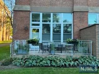 280 E Main St #100, Little Falls, NJ 07424