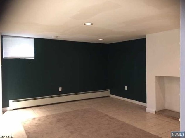 15 Orchard St, Bloomfield, NJ 07003