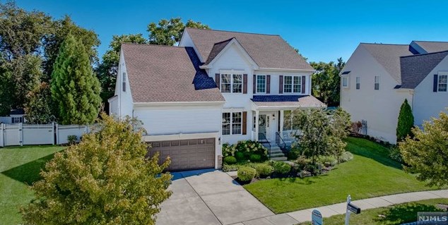 616 Bainbridge Dr, Harrison Township, NJ 08062