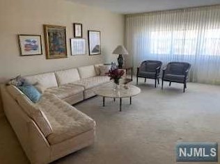 280 Prospect Ave #11m, Hackensack, NJ 07601