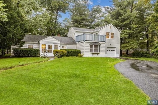 62 Valley Rd, Ridgewood, NJ 07452