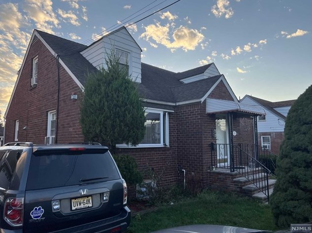 34 Ave B #2, Lodi, NJ 07644