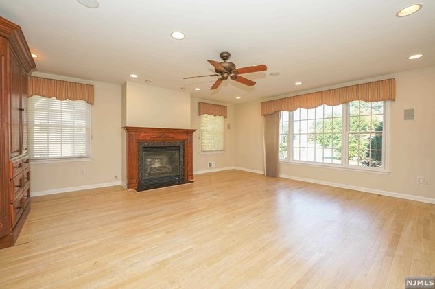 111 Elm Ave #1, Hackensack, NJ 07601