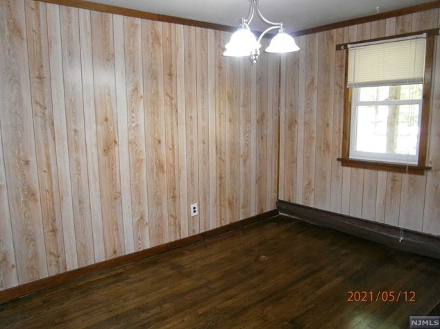 330 Union Ave #a, Bloomingdale, NJ 07403